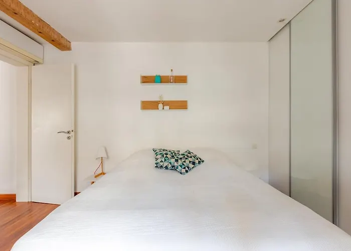 Superbe Duplex Prox Centre-ville Beautiful Duplex Close To Center *