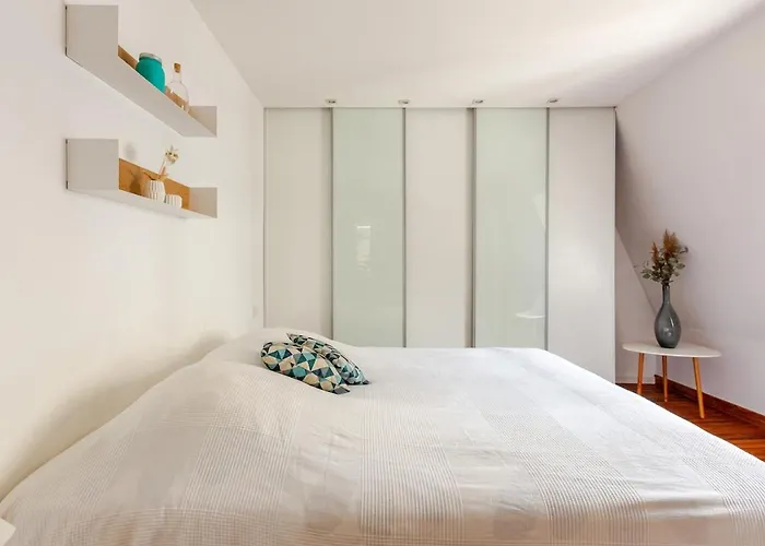 Superbe Duplex Prox Centre-ville Beautiful Duplex Close To Center