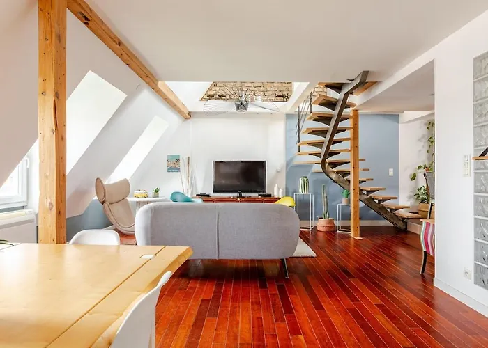 Superbe Duplex Prox Centre-ville Beautiful Duplex Close To Center *