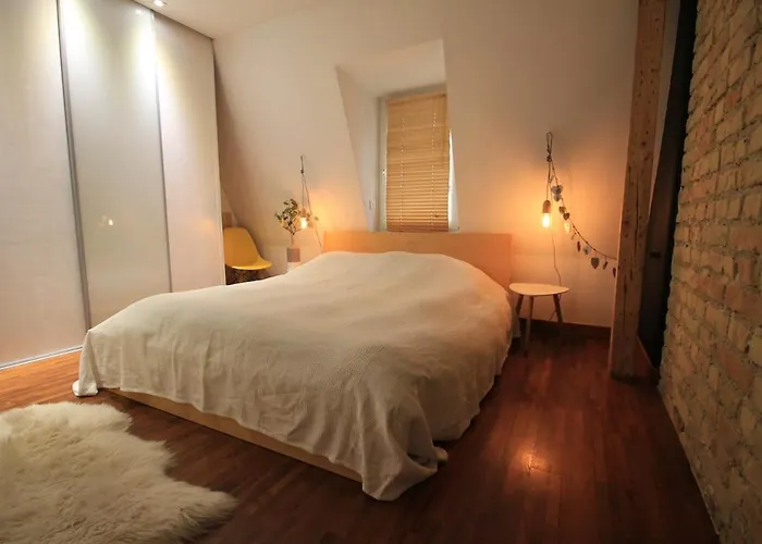 Superbe Duplex Prox Centre-ville Beautiful Duplex Close To Center Apartmán *