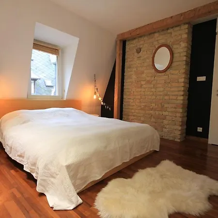 Superbe Duplex Prox Centre-ville Beautiful Duplex Close To Center Appartamento
