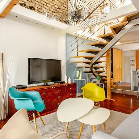 Superbe Duplex Prox Centre-ville Beautiful Duplex Close To Center * Strasburgo